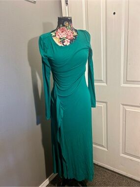 BCBGMaxAzria Green Long Sleeve Dresses for Women on Sale up to 90% Off: Poshmark BCBGMaxAzria Green Long Sleeve Dresses for Women on Sale up to 90% Off: Poshmark